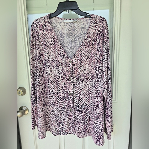 Susan Graver Women Printed Liquid Knit Button Front Peplum Top Plum 3X Plus Size - Picture 4 of 12